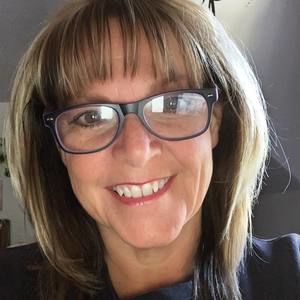 Meet your Posher, Angie